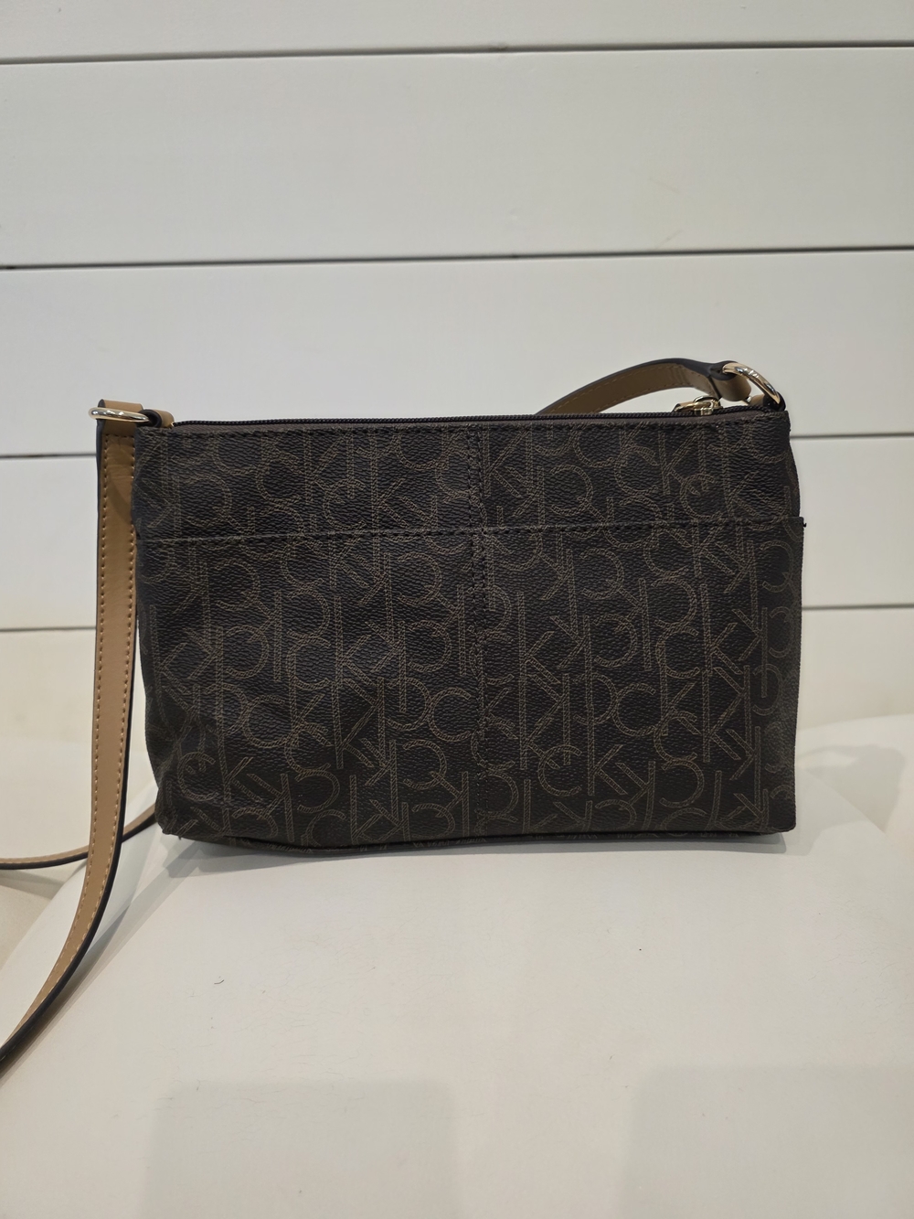 Calvin Klein Brown Logo Crossbody Bag - Picture 6 of 7